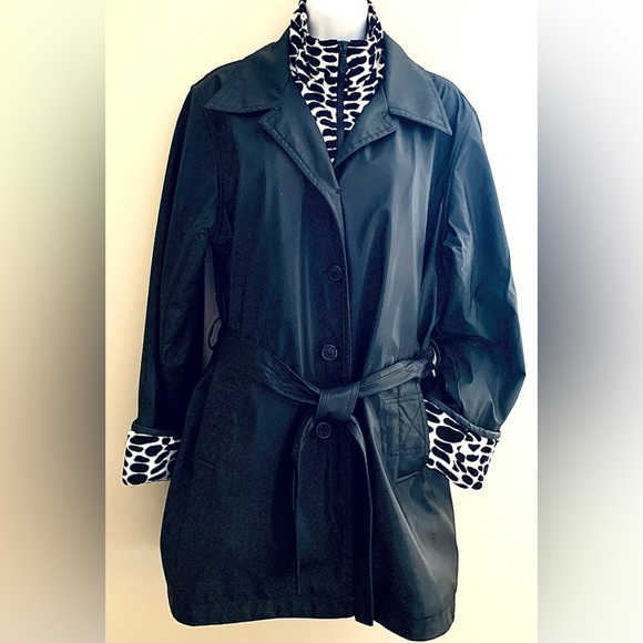 UTEX Design Lined Black Coat - Picture 11 of 11